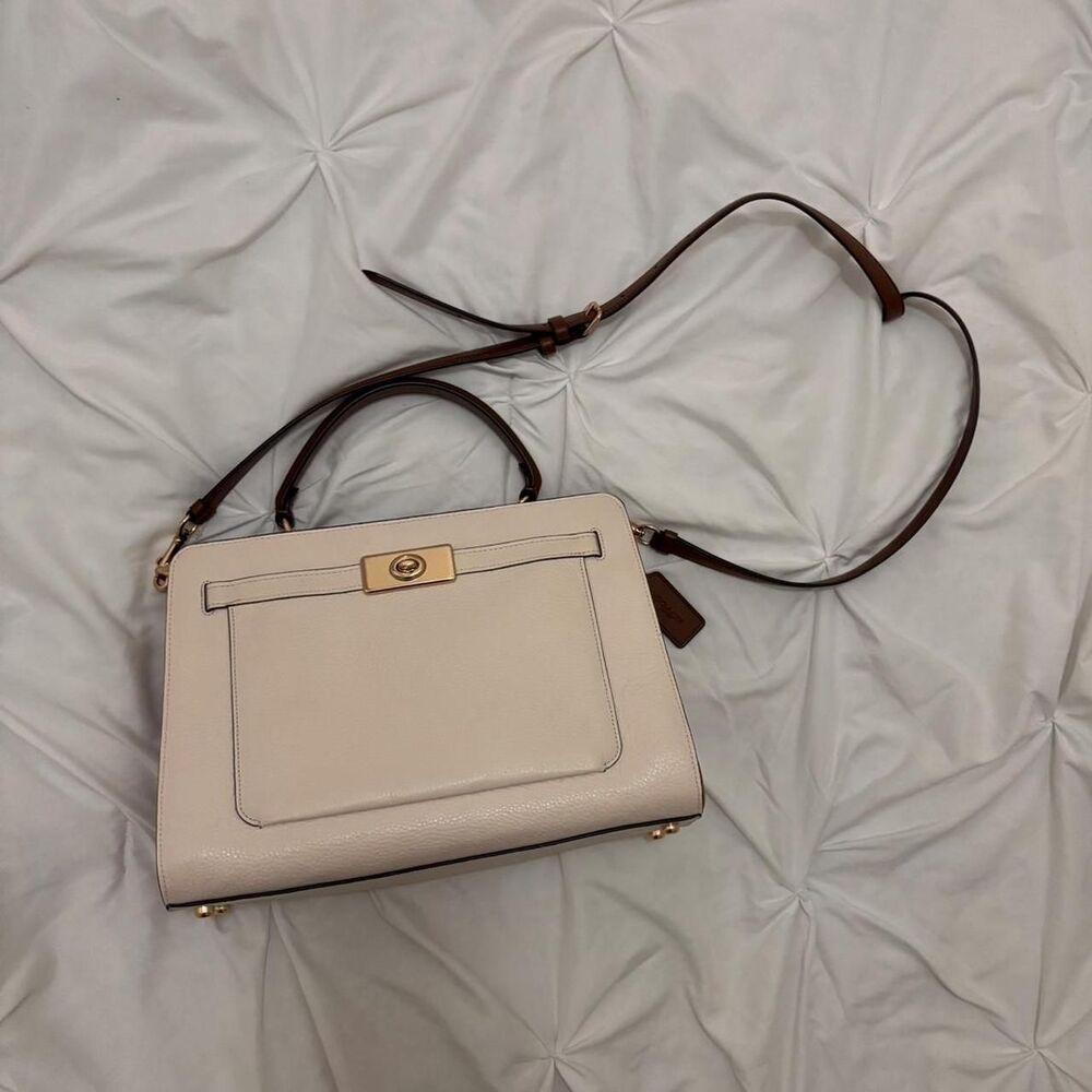 Coach BRAND NEW WITH TAGS Women's Cream White Bag